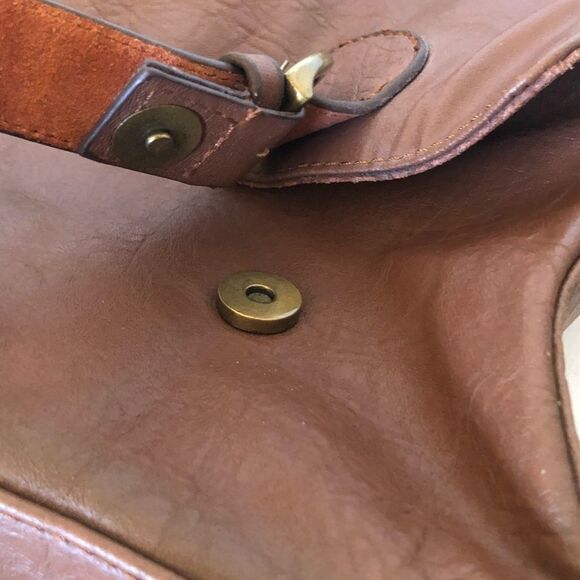 ARMANI JOTUN Leather Bag - Picture 11 of 12